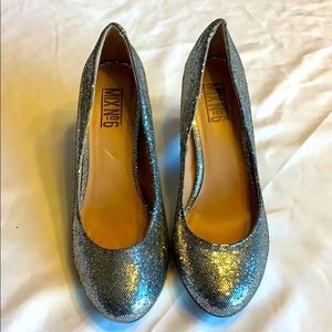 Mix No 6 silver high heels